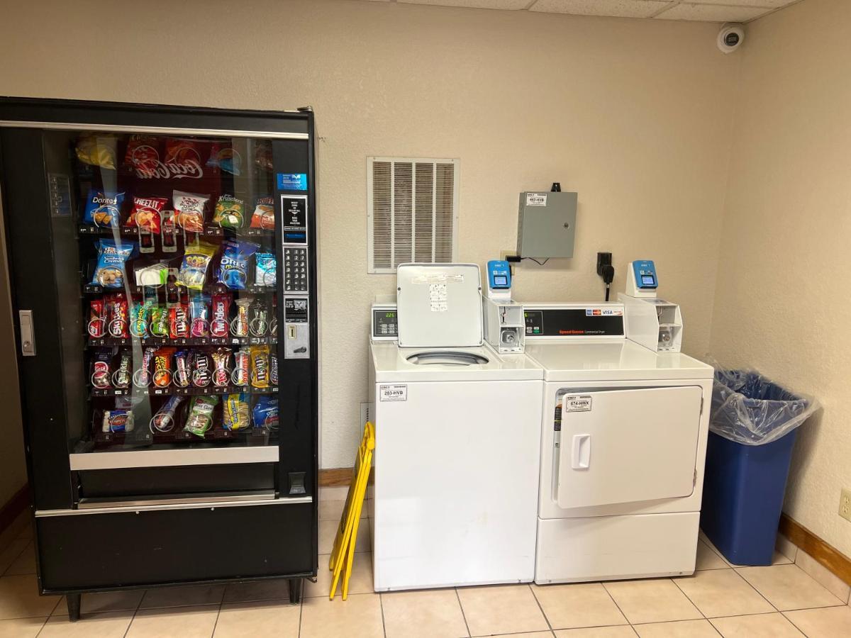 Express Inn & Suites Decatur Ngoại thất bức ảnh