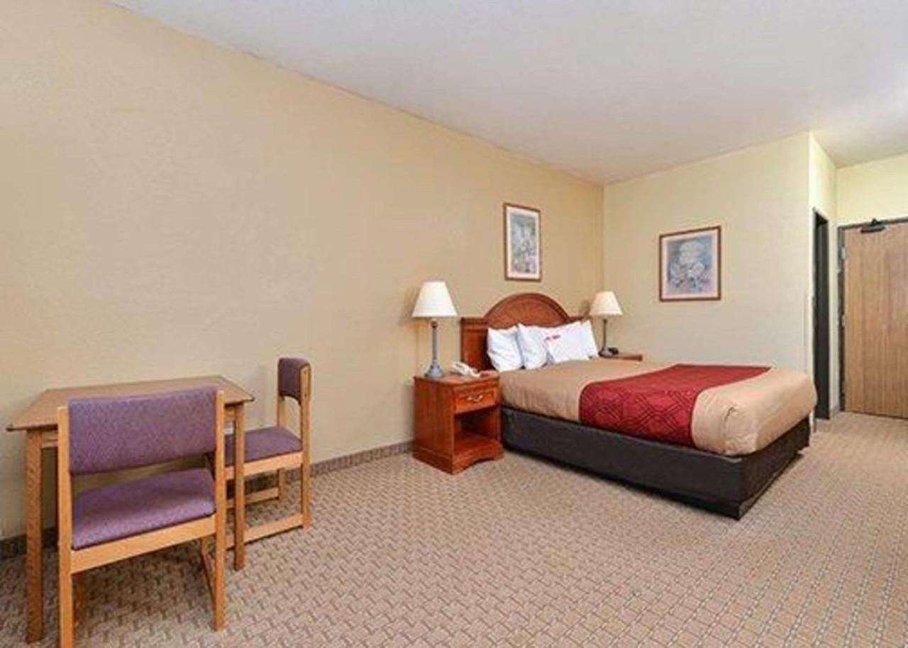 Express Inn & Suites Decatur Ngoại thất bức ảnh